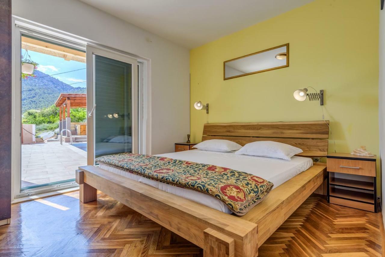 Holiday Home Marincello Solin Esterno foto