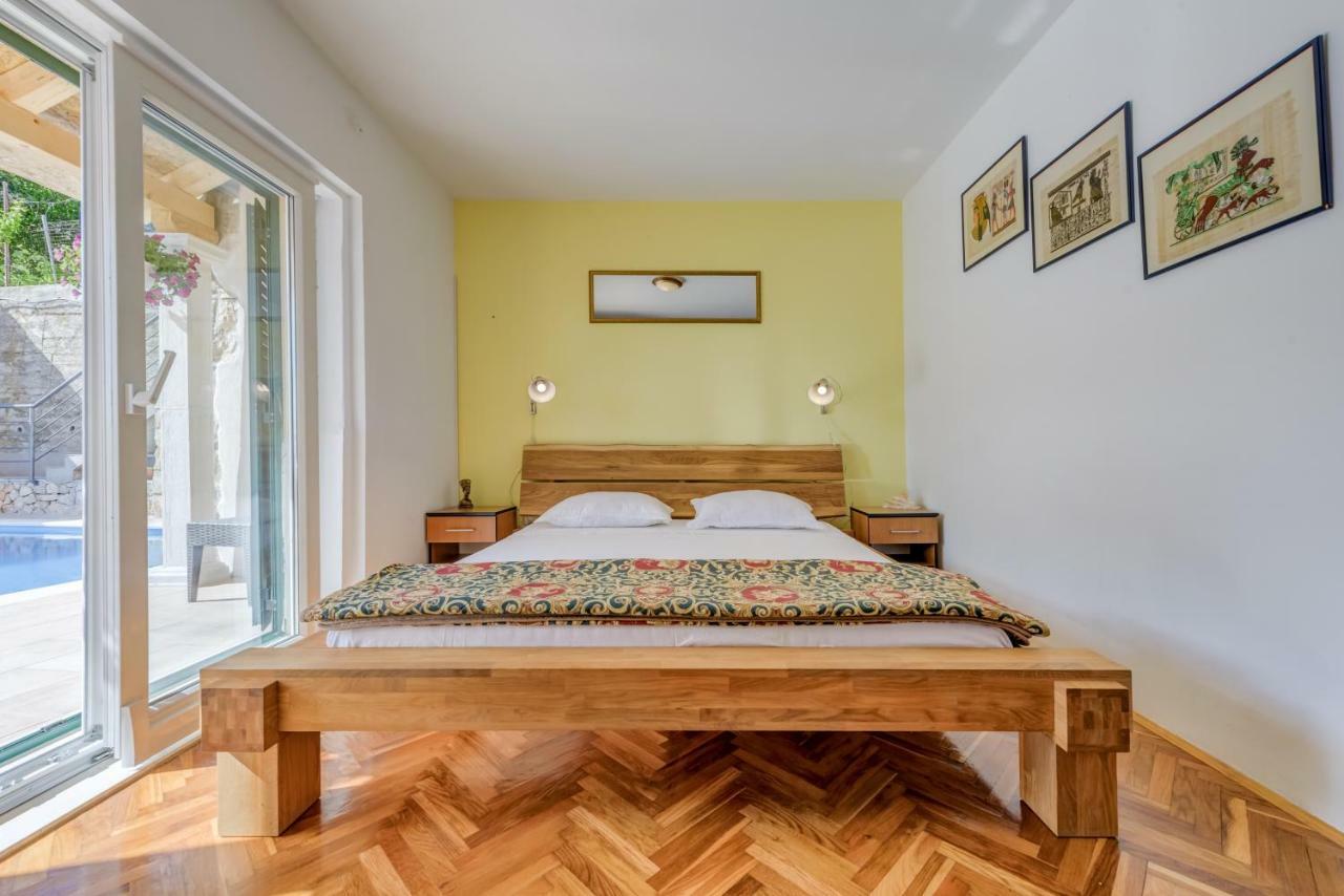 Holiday Home Marincello Solin Esterno foto